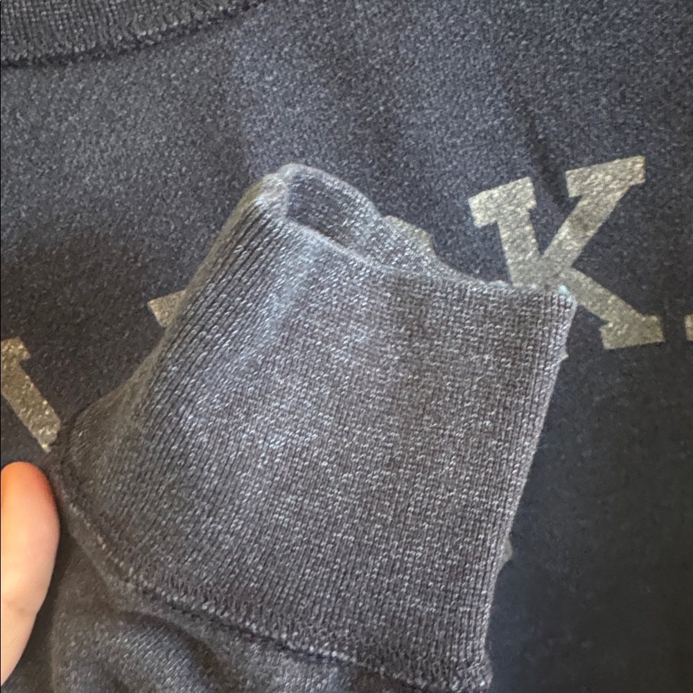 H&M Navy Crewneck Sweatshirt with 'ALASKA 58' Print - Women’s Size Small Casual - Picture 6 of 6